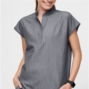 FIGS Rafaela Sleeveless Scrub Top Gray Size M Lightweight Stretch Medical